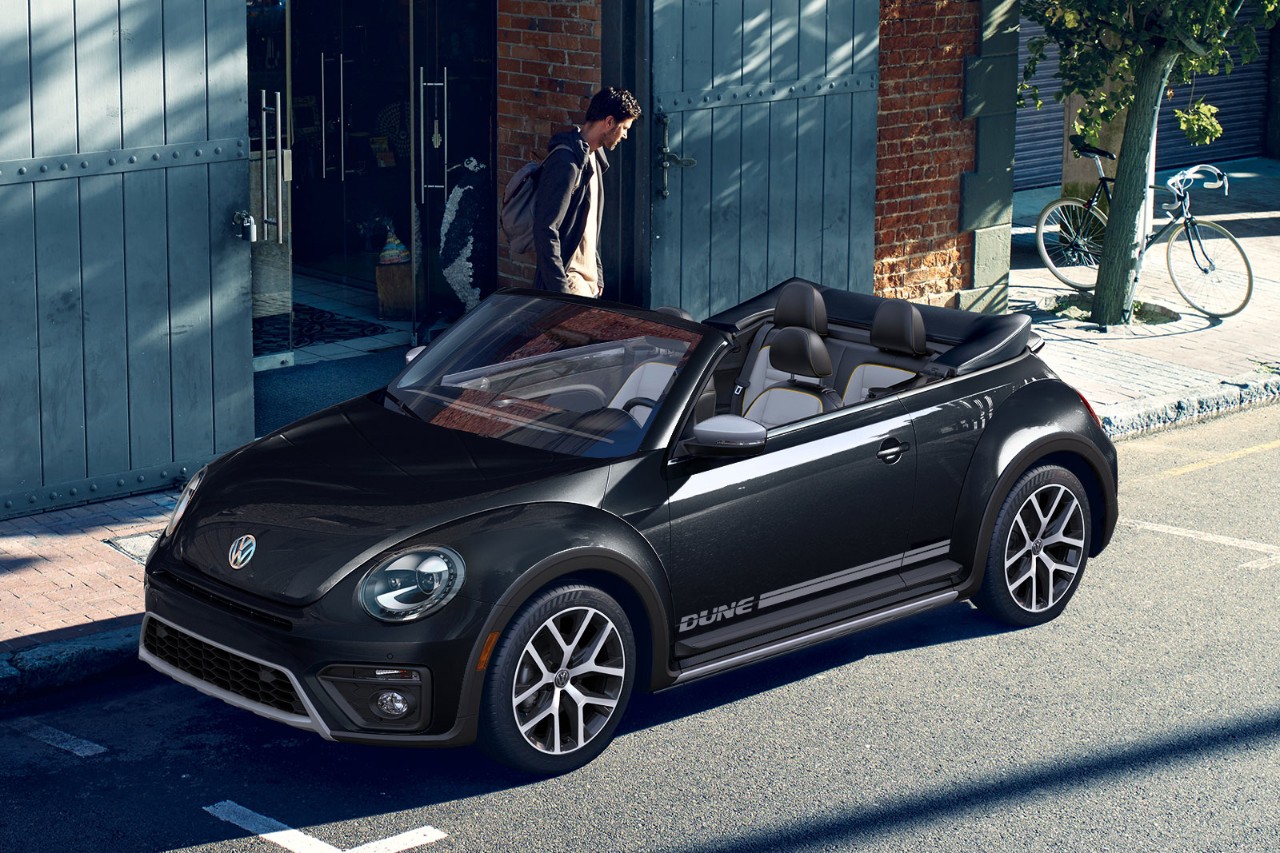 2018 Volkswagen Beetle Convertible Irvine Auto Center